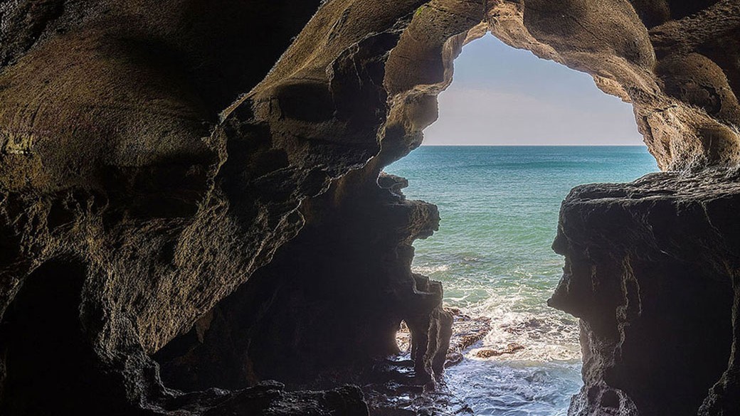 Grotte d’Hercule à Tanger : Lieu Mythique Incontournable au Maroc